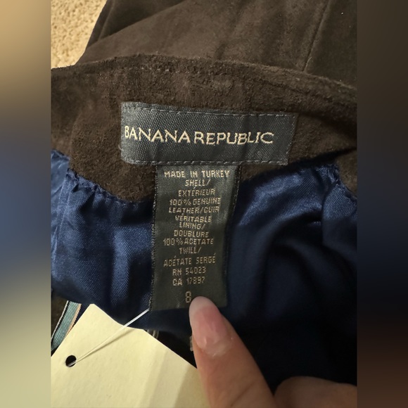 Banana Republic Brown Suede Skirt - Picture 3 of 4